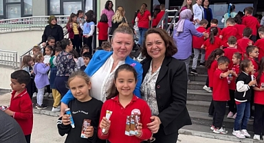 Kırklareli'nde 100. Yıl İlkokulu'nda Minik Kalplere Sütle Dokunuş