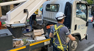 Kırklareli'nde TREDAŞ'tan Aydınlatma Direklerine Bakım 