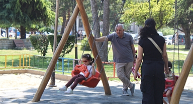 Kırklareli'nde Yaz Neşesi: Çocuklar Parkları Doldurdu