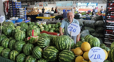 Kırklareli Pazarı'nda Çanakkale Karpuzu Rüzgârı