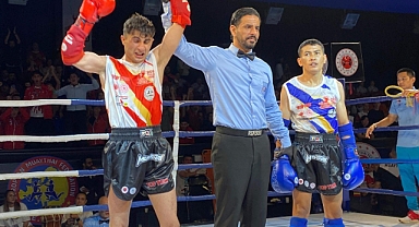 Öğretmeninin yönlendirmesiyle başladığı sporda, dünya şampiyonu oldu