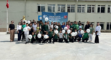 Pınarhisar Toplum Sağlığı Merkezi'nden Cevizköy Ortaokulu'na Renkli Ziyaret