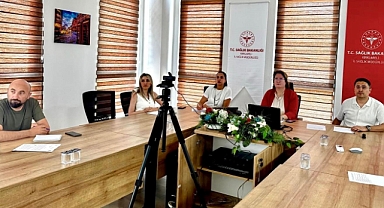 Sağlık Bakanlığı'ndan 81 İlde Eş Zamanlı Toplantı: e-Rapor Süreçleri Masaya Yatırıldı
