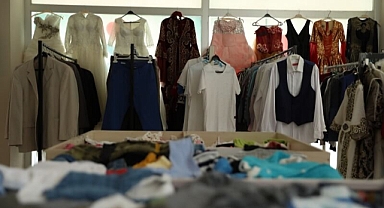 Sevgi Eli Yardım Mağazalarımız İle İhtiyaç Sahibi Vatandaşlarımızın Yanındayız