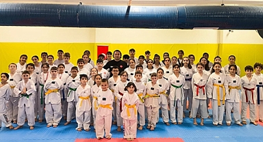 Taekwondo Spor Dalında Kuşak Terfi Heyecanı