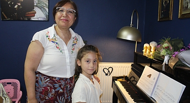 Trakya Üniversitesi Hocalarından Birce Öztürk Sanat Akademisi'nde Ücretsiz Masterclass