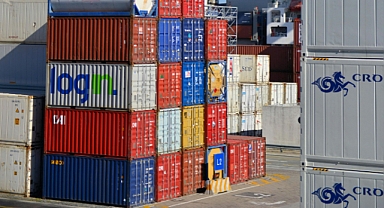 Türkiye’de Ticaret Canlılığını Sürdürüyor: Nisan 2025’te Satış Hacminde Yüzde 9,6 Artış