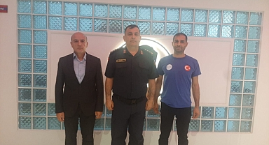 YESEVÎ HAREKETİ DERNEĞİ'NDEN JANDARMAYA ANLAMLI ZİYARET