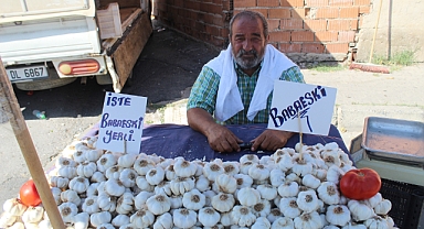 Babaeskili Rıfat Uçar 60 Yıldır Sarımsak Satıyor