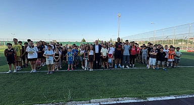 Büyükkarıştıran Belediyesi Yaz Spor Okulları Başladı