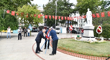  Kabotaj Bayramı Münasebetiyle Çelenk Sunma Töreni Düzenlendi