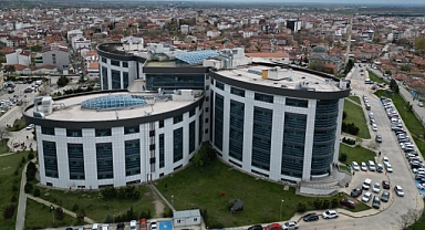 Kırklareli Eğitim ve Araştırma Hastanesi'nden Obeziteyle Mücadelede Önemli Adım