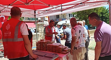 Kırklareli Hızırbey Camii'nde Aşure İkramı Yoğun İlgi Gördü