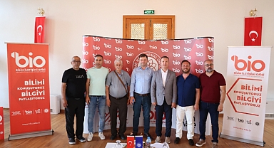 TEKİRDAĞ NKÜ BİLİM KAFE ETKİNLİKLERİNİN İLKİ GERÇEKLEŞTİ