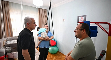 Vali Uğur Turan'dan Şair Alaeddin İkican'a Vefa Ziyareti