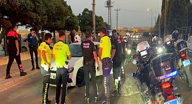 Ehliyetine el konulan sürücü polisten kaçtı; 78 bin lira ceza uygulandı