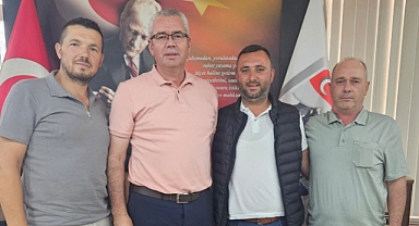 Kırklareli Damızlık Sığır Yetiştiricileri Birliği'nden Paşayeri Köyüne Süt Toplama Hizmeti