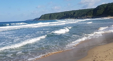 Kırklareli'nde sessiz sakin koy arayanlara: Denizi tertemiz yer