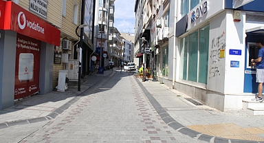 Kırklareli'nde Sıcak Hava Etkili Oluyor: Vatandaşlar Hafta Sonunu Evde Geçiriyor