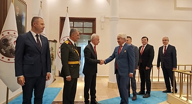 Valilikte 30 Ağustos Zafer Bayramı İçin Anlamlı Tebrik Töreni