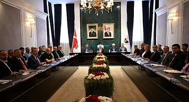 Kırklareli Valiliği'nde Değerlendirme Toplantısı Gerçekleştirildi