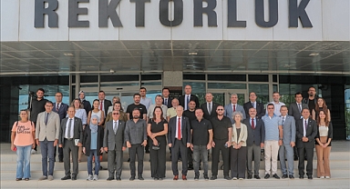 REKTÖRÜMÜZ PROF. DR. MUSTAFA HATİPLER'DEN YILLIK BASIN TOPLANTISI