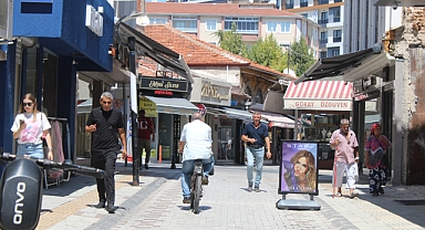 Sağlıklı Bir Yaşam İçin Pedal Çevirin: Bisiklet Sürmenin Faydaları Saymakla Bitmiyor