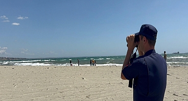 Tekirdağ'da fırtına; eğitim uçuşları iptal edildi, denize girmek yasak