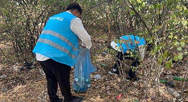 Ülkü Ocakları Kırklareli'nden Karahıdır Korusunda Çevre Temizliği