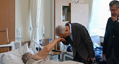 Vali Uğur Turan'dan Anlamlı Geçmiş Olsun Ziyareti