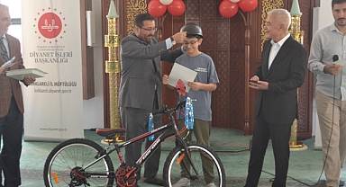 Yaz Kuran Kursları Ödül Töreniyle Tamamlandı