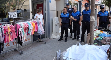Zabıtadan Kaldırım ve Yol İşgaline Taviz Yok