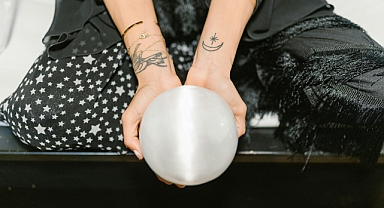 2 Eylül 2025 Burç Yorumları: Salı Gününe Enerji Dolu Başlangıç