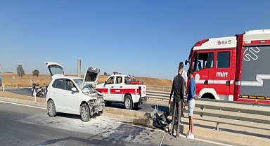 Bariyere çarpan otomobil alev aldı