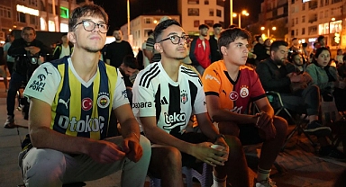 Çorlu'da Millî Heyecanlar Dev Ekranda Yaşandı