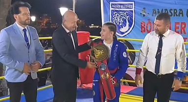 Edirneli Milli Sporcu İzel Erim, Amasra’da Altın Kemerin Sahibi Oldu