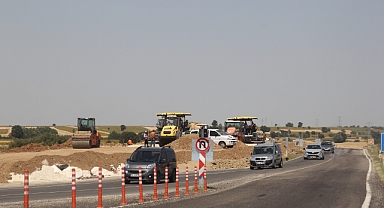 Kaynarca-Kırklareli Yolunda Çalışmalar Devam Ediyor