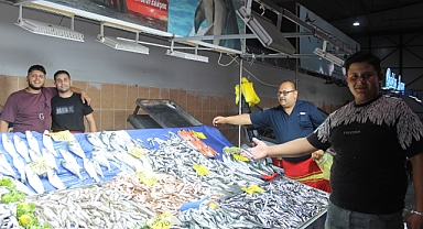 Kırklareli Pazarlarında Balık Tezgahları Yerini Aldı