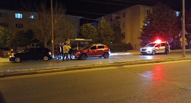 Kırklareli TOKİ Kavşağında Maddi Hasarlı Trafik Kazası 