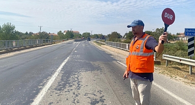Kırklareli Üsküpdere Köyü'nde Yol Tamir Çalışmaları Devam Ediyor