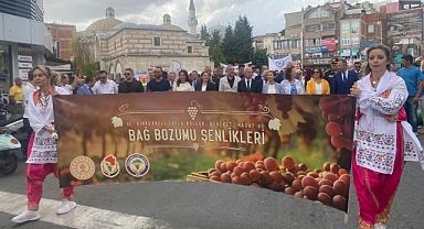 Kırklareli Yayla Şenlikleri Muhteşem Bir Kortejle Başladı