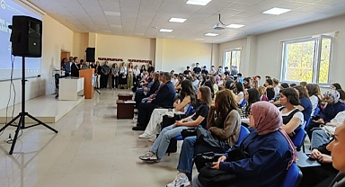 KLÜ Kavaklı Kampüsünde Yeni Öğrencilere Oryantasyon Programı