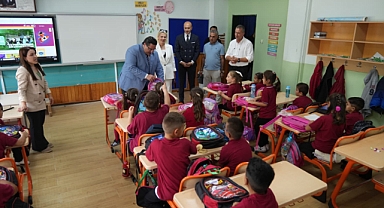 Marmaraereğlisi Belediyesi’nden 1. Sınıf Öğrencilerine Çanta ve Kırtasiye Desteği