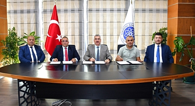 REKTÖR ŞAHİN'DEN ÖĞRENCİ VE PERSONEL İÇİN STRATEJİK ADIM: ULAŞIM PROTOKOLÜ İMZALANDI