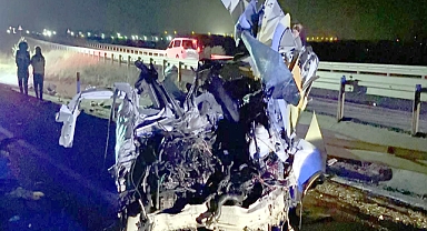 Tekirdağ'da bariyere çarpan otomobilin sürücüsü öldü