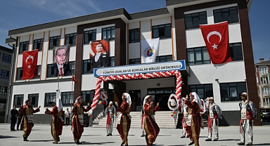 Türkiye Odalar ve Borsalar Birliği Ortaokulunun Açılışı Gerçekleştirildi