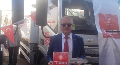 Üsküp Belediyesi'ne TBB'den Çöp Kamyonu Desteği