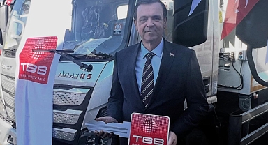 Vize Belediyesi’ne Türkiye Belediyeler Birliği’nden Yeni Çöp Kamyonu