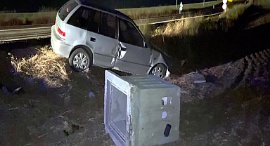 Yol kenarına savrulan otomobilde karı-koca yaralandı