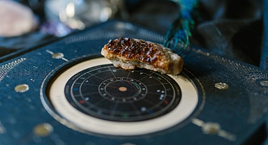 20 Ekim 2025 Pazartesi Burç Yorumları: Günün Şanslı Burcu Açıklandı!